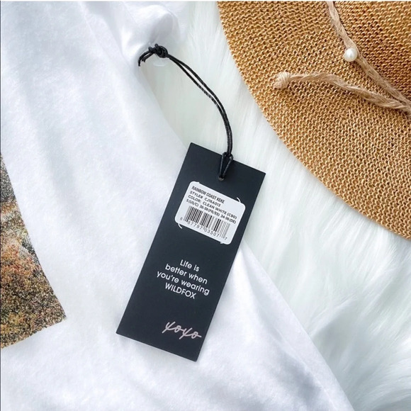 Wildfox Rainbow Coast Keke Beach T-Shirt Tee White Crew Neck NEW Size Small - Picture 8 of 14
